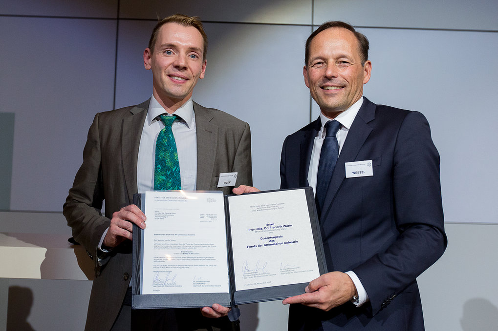 Frederik Wurm receives Lecturer Award of the German Chemical Industry ...