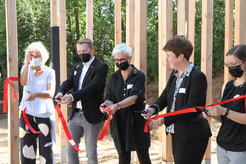 The Polymer Educational Path is officially opened. From left to right: Christine Rosenauer, Frederik Wurm, Ulrike Schneider, Katharina Landfester and Svenja Morsbach